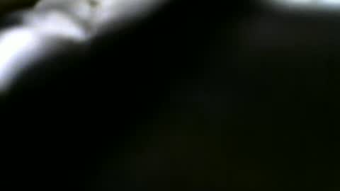 Snapshot of robincom23 chatting on August 6, 10:39 am R online show from August 6, 10:39 am