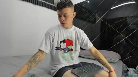 robinlion91 online show from July 15, 3:45 am