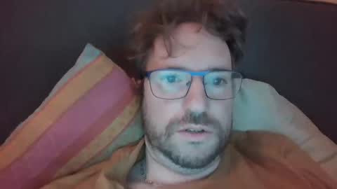 Snapshot of robinouhot chatting on February 16, 7:04 am robinouhot online show from February 16, 7:04 am