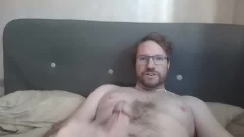 Snapshot of robinouhot chatting on February 20, 8:39 am robinouhot online show from February 20, 8:39 am