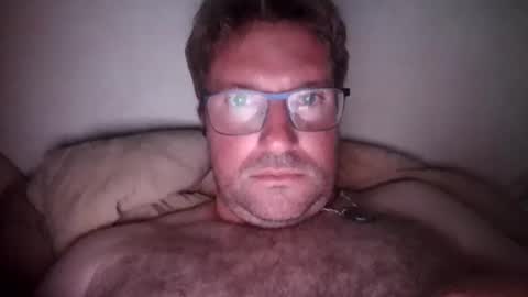 Snapshot of robinouhot chatting on July 10, 11:40 pm robinouhot online show from July 10, 11:40 pm