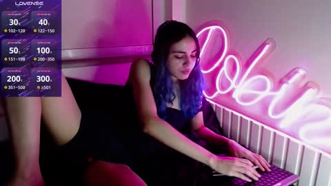 Snapshot of robinrio chatting on February 9, 8:22 am Robin heshe online show from February 9, 8:22 am