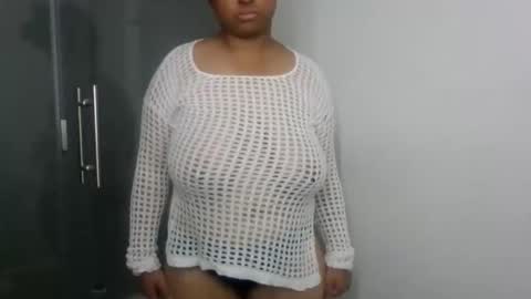 robintheneighbor online show from November 18, 5:34 am