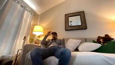 Snapshot of roblatino12 chatting on December 30, 1:58 pm roblatino12 online show from December 30, 1:58 pm