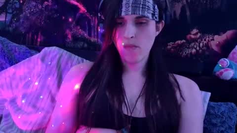 Robyn online show from November 11, 4:23 am