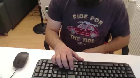 Snapshot of robzombi chatting on November 27, 9:39 pm Rockbart online show from November 27, 9:39 pm