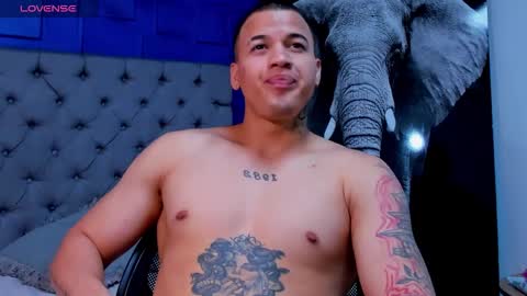 Snapshot of rocco_santos chatting on September 11, 5:07 am rocco_santos online show from September 11, 5:07 am