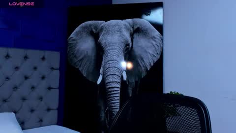 Snapshot of rocco_santos chatting on September 26, 7:23 am rocco_santos online show from September 26, 7:23 am