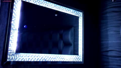 Snapshot of rocco_santos chatting on October 5, 12:14 pm rocco_santos online show from October 5, 12:14 pm