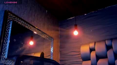 rocco_santos online show from May 28, 6:05 pm