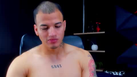 Snapshot of roccosaints_1 chatting on February 19, 6:48 pm santos online show from February 19, 6:48 pm