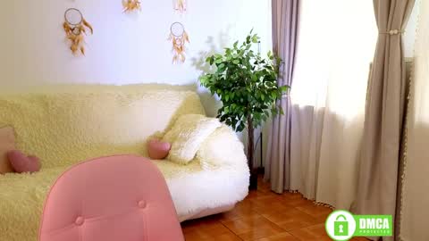 Snapshot of rochelle_dolly chatting on May 30, 2:14 pm rochelle_dolly online show from May 30, 2:14 pm