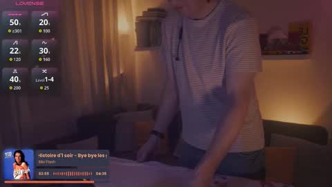 Snapshot of rocketbunnyxxx chatting on September 27, 8:03 pm Rocket Bunny online show from September 27, 8:03 pm