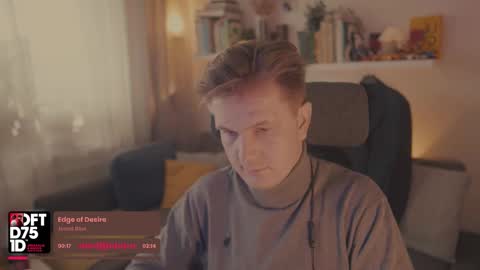 Snapshot of rocketbunnyxxx chatting on October 3, 9:17 am Rocket Bunny online show from October 3, 9:17 am