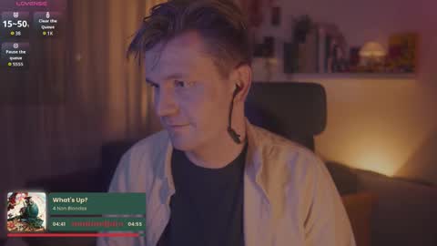 Snapshot of rocketbunnyxxx chatting on October 19, 8:42 pm Rocket Bunny online show from October 19, 8:42 pm