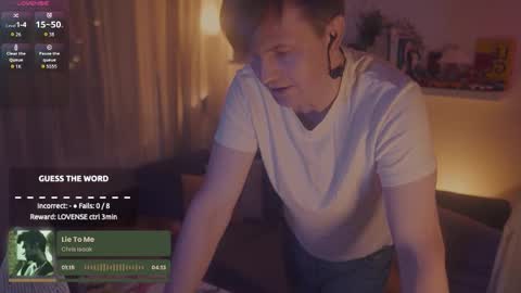 Snapshot of rocketbunnyxxx chatting on October 25, 10:04 pm Rocket Bunny online show from October 25, 10:04 pm