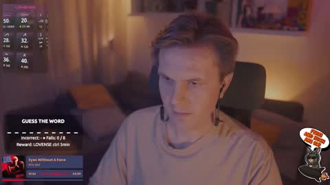 Snapshot of rocketbunnyxxx chatting on November 18, 6:45 pm Rocket Bunny online show from November 18, 6:45 pm