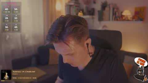 Snapshot of rocketbunnyxxx chatting on November 27, 10:28 am Rocket Bunny online show from November 27, 10:28 am