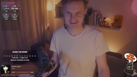 Snapshot of rocketbunnyxxx chatting on December 3, 7:01 pm Rocket Bunny online show from December 3, 7:01 pm