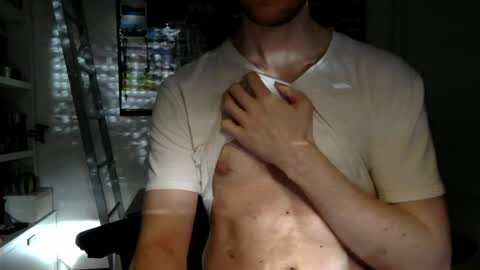 Snapshot of rocketviper chatting on June 11, 5:33 pm RocketViper online show from June 11, 5:33 pm