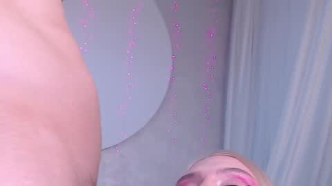 Lina and Den online show from February 8, 7:01 am