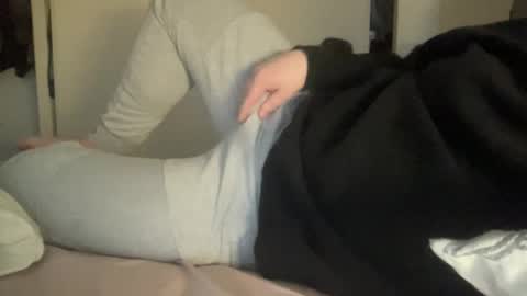 Snapshot of rockwityou chatting on December 6, 9:24 pm rockwityou online show from December 6, 9:24 pm