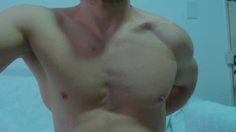 Snapshot of rocky_muscle chatting on May 1, 4:11 pm rocky muscle online show from May 1, 4:11 pm
