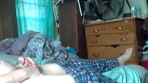 Snapshot of roddy69er chatting on February 28, 3:48 pm roddy69er online show from February 28, 3:48 pm