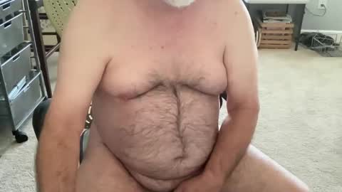 Snapshot of rodnyc chatting on October 15, 6:52 pm rodnyc online show from October 15, 6:52 pm