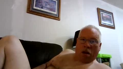 rodstud641 online show from October 6, 10:56 am