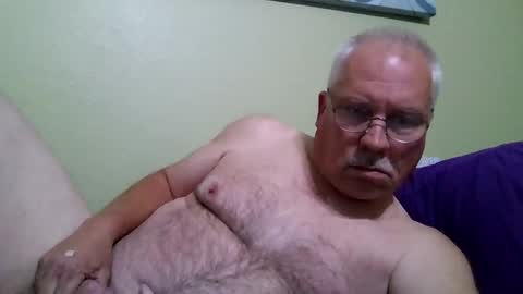 rodstud641 online show from October 15, 11:16 pm