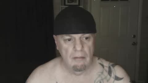 roinaz online show from December 25, 9:00 pm