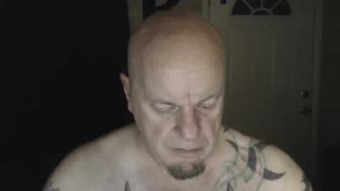 roinaz online show from April 8, 11:54 am