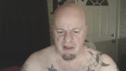 roinaz online show from April 9, 7:47 am