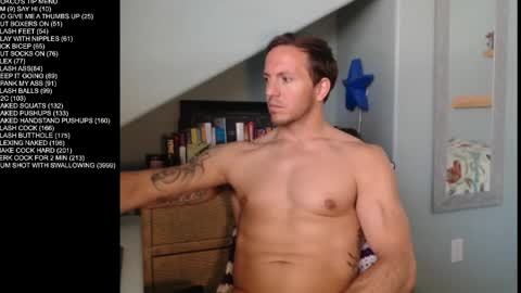 rokco_ online show from April 17, 6:22 pm