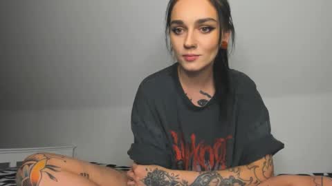 Snapshot of rokiinbaby chatting on January 20, 8:40 pm rokiinbaby online show from January 20, 8:40 pm