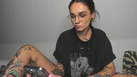 Snapshot of rokiinbaby chatting on January 21, 8:43 pm rokiinbaby online show from January 21, 8:43 pm