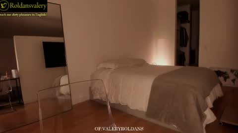 Valery Roldans online show from April 23, 2:02 am