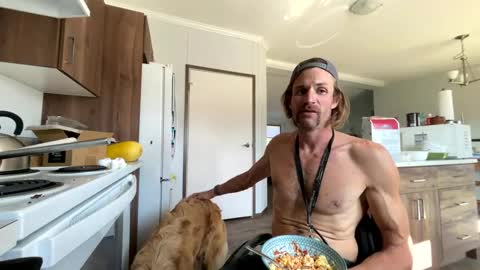 Rollinintheweeds online show from September 16, 8:32 pm