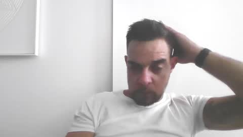 Snapshot of rollthemtits chatting on March 2, 2:57 pm rollthemtits online show from March 2, 2:57 pm