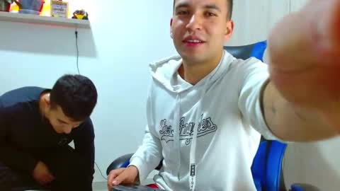 rolos_hot32 online show from September 25, 1:20 am