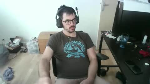 romainb72 online show from April 29, 12:20 pm