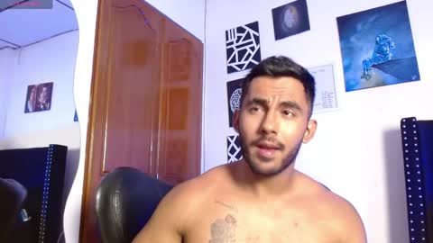 Roman online show from April 4, 2:21 am