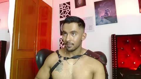 Roman online show from April 13, 5:51 pm