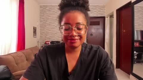 Is A Belle online show from May 30, 4:26 pm