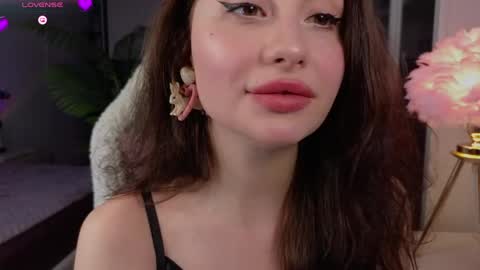 Snapshot of romanticsonya chatting on April 27, 6:55 am romanticsonya online show from April 27, 6:55 am