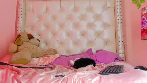 ROMEO online show from March 27, 8:19 pm