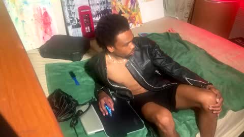 romeotyn online show from February 15, 5:41 am