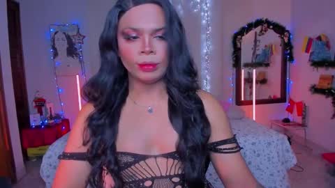 Snapshot of romirousexx chatting on December 2, 11:48 am Romi Rouse online show from December 2, 11:48 am