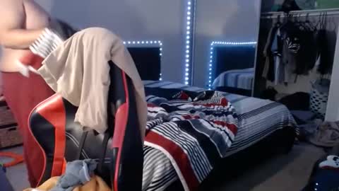 rompecorazones856235 online show from February 26, 7:57 pm